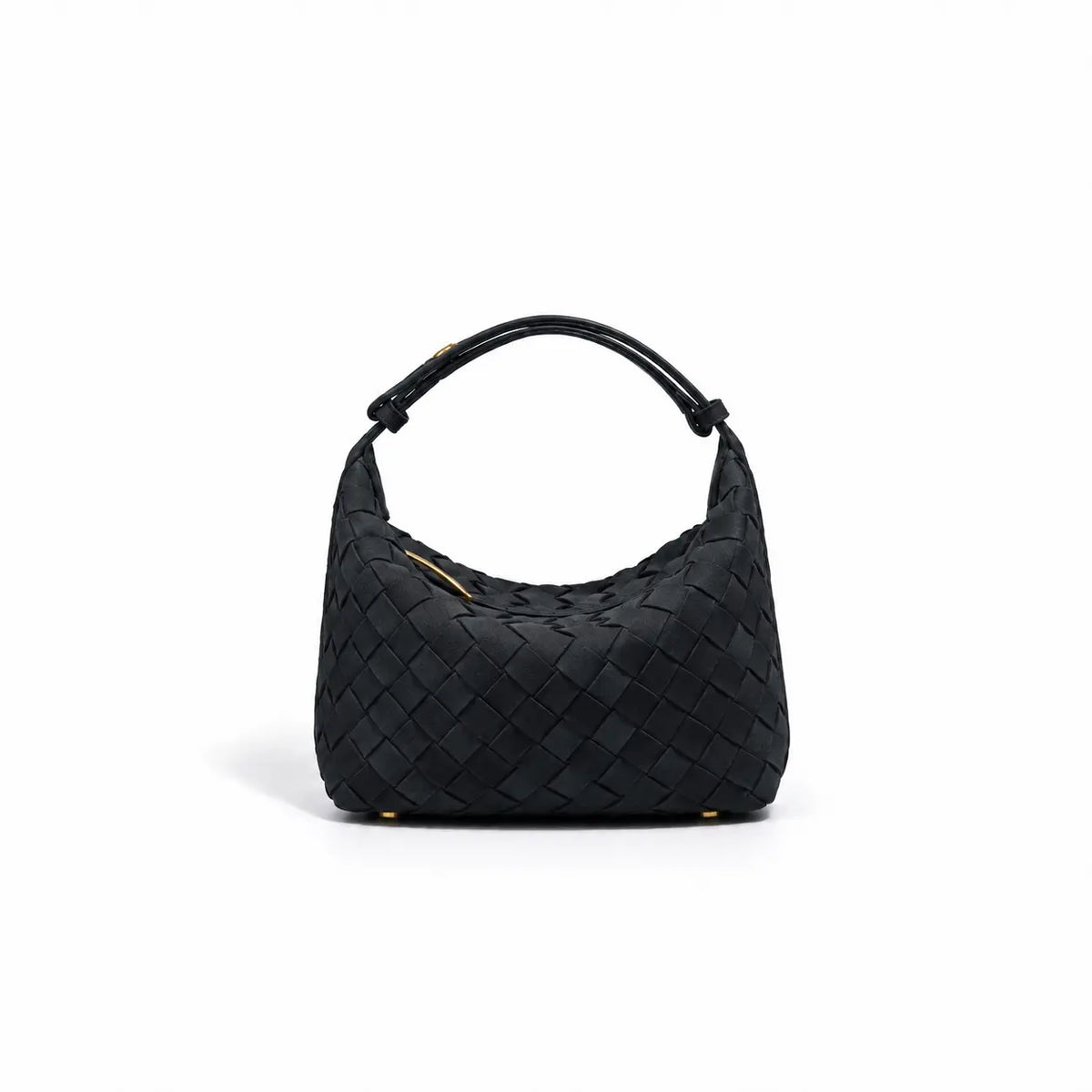 Borsa Kaila ecosuede nero hardware oro chiusura a zip piedini d'appoggio oro manico allungabile stile intrecciato su sfondo bianco