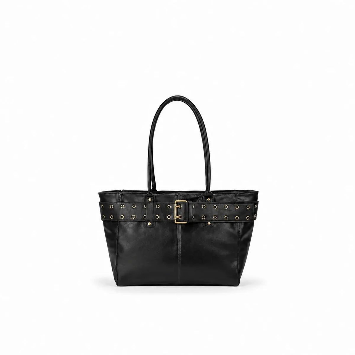 Borsa Soho in ecopelle nero con hardware oro finto cinturone frontale con manici lunghi da portare a spalla con chiusura a zip tasche interne con più scompartimenti su sfondo bianco