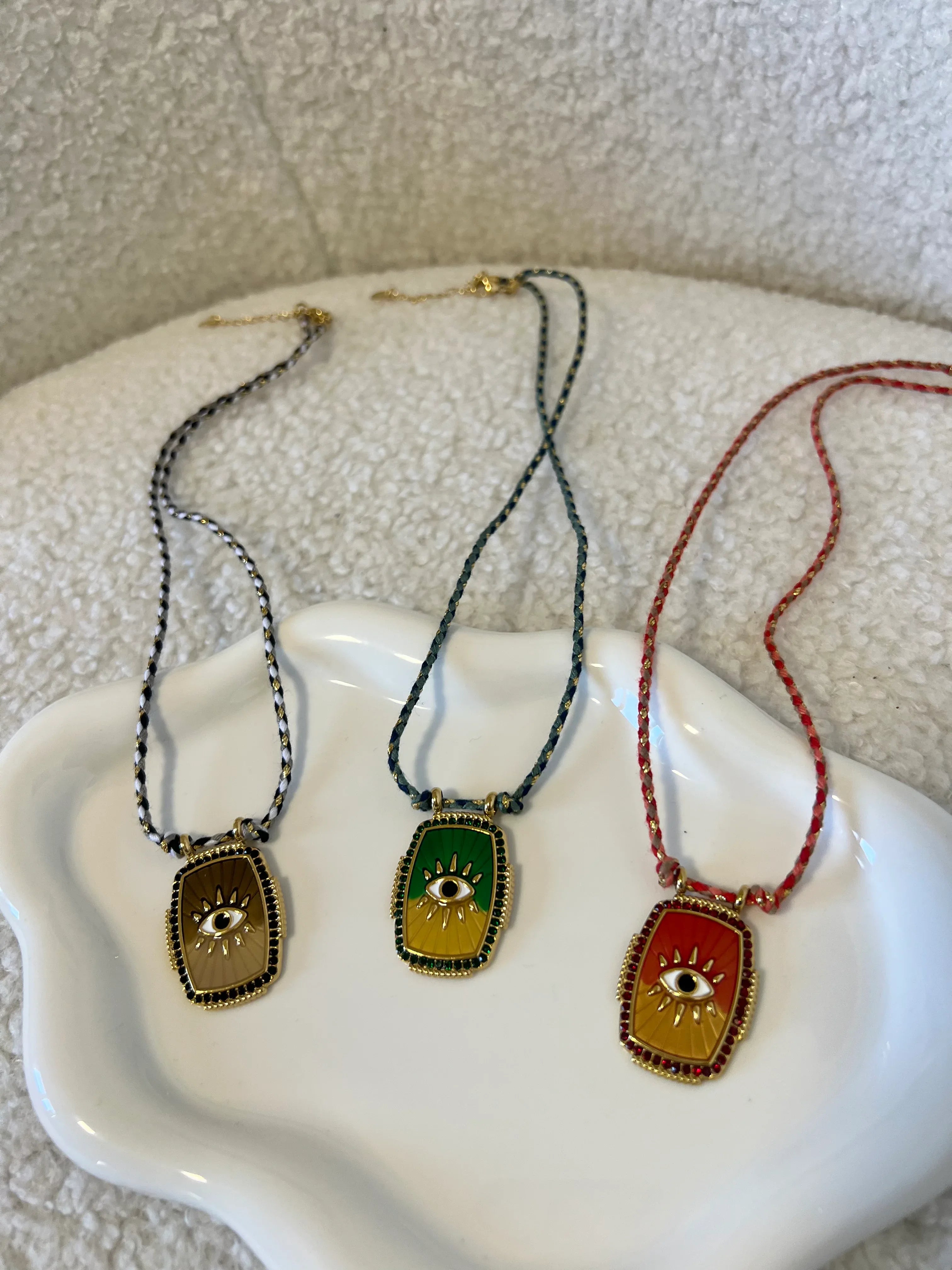Collana - Eye - Les Soeurs 33