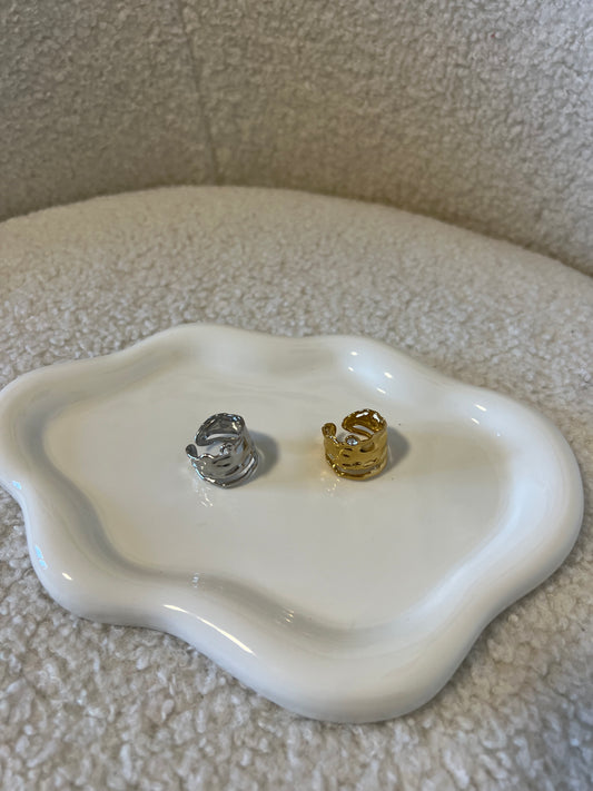 Anello - fascia con zircone