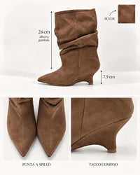 misure caratteristiche materiale stivaletto Olivia ecosuede su sfondo bianco